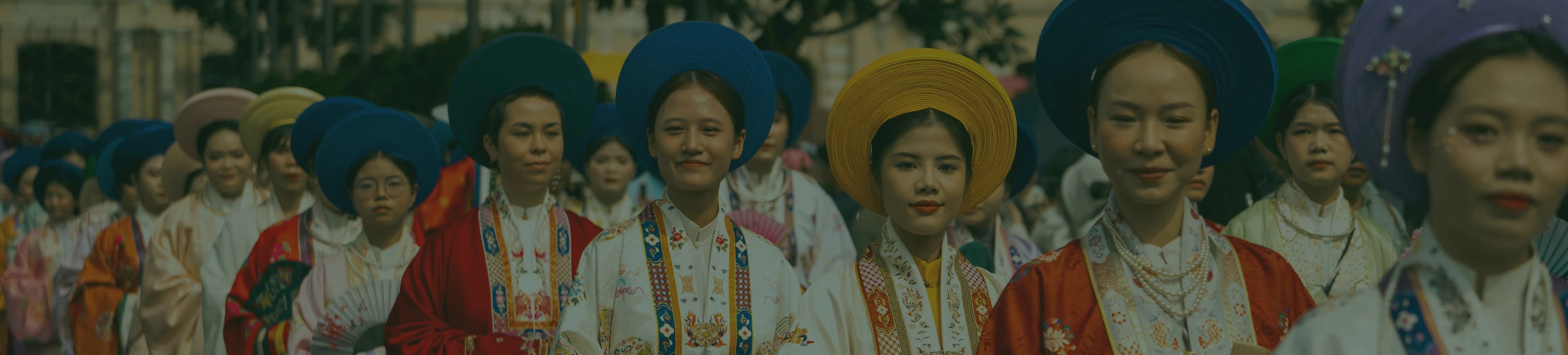 Travel guides for Vietnam