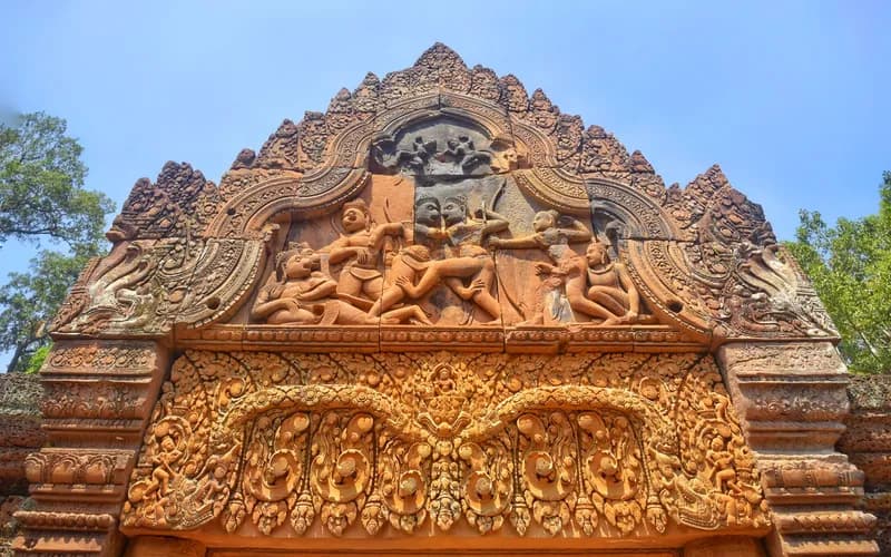 banteay srei carved sandstone
