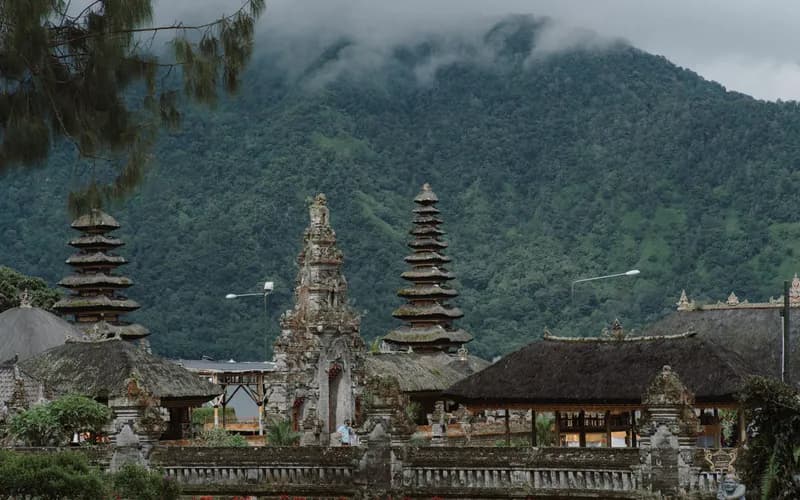 arjuna temple dieng