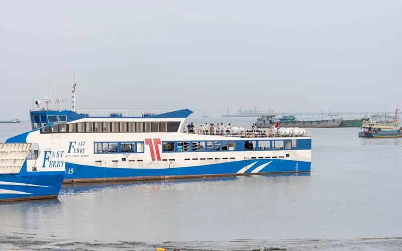 harbour ferry passengers