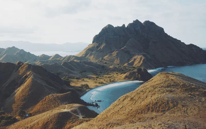 padar island viewpoint komodo