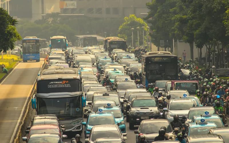 highway traffic jam