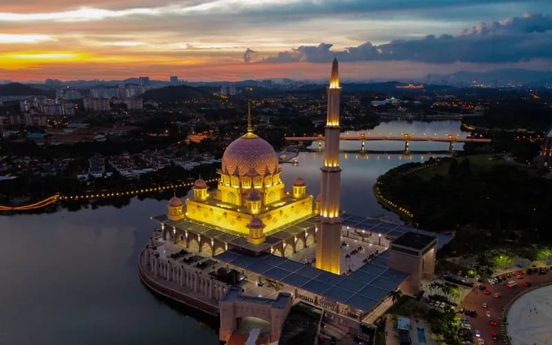 mosque kuala lumpur