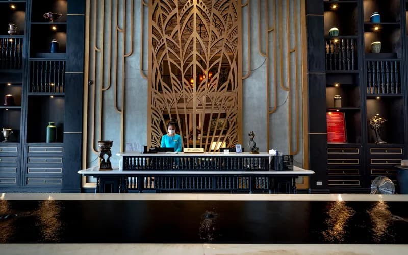 malaysia hotel check-in desk