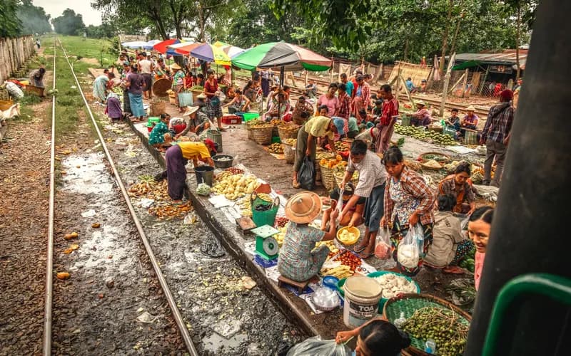 yangon street market