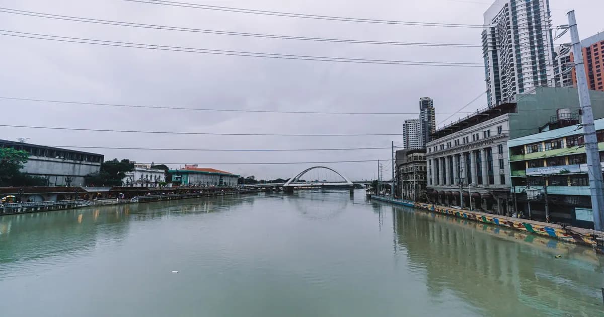 Iloilo and Guimaras Slowly: Heritage Streets, Batchoy and Mango Island