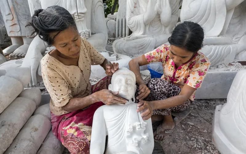 marble carving workshop