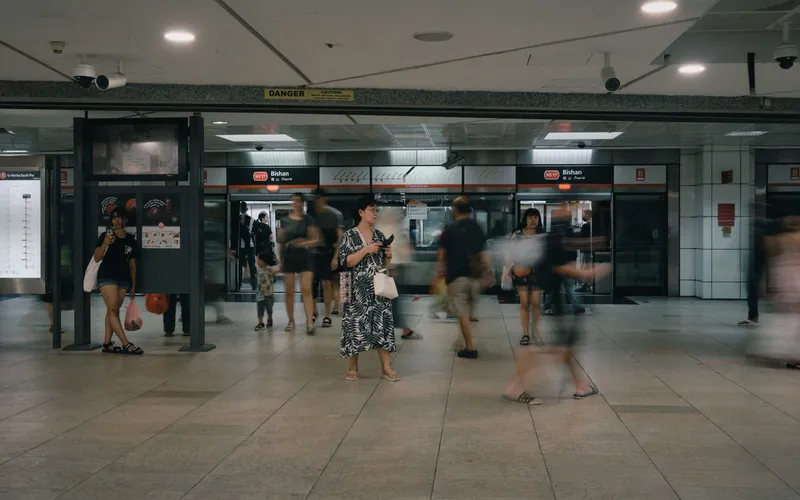 mrt fare gates tapping