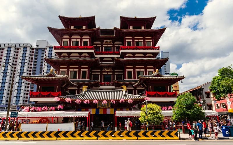 entrée d'un temple singapourien
