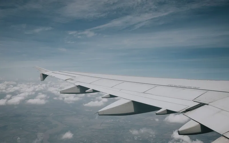 airplane wing clouds
