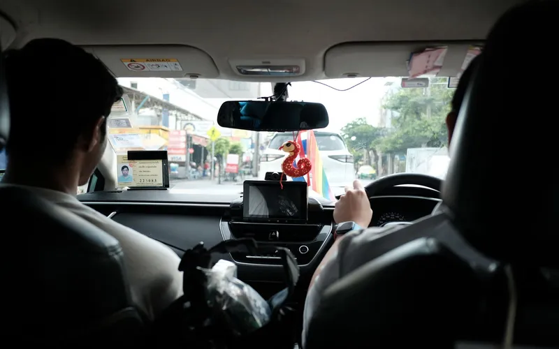 bangkok taxi queue