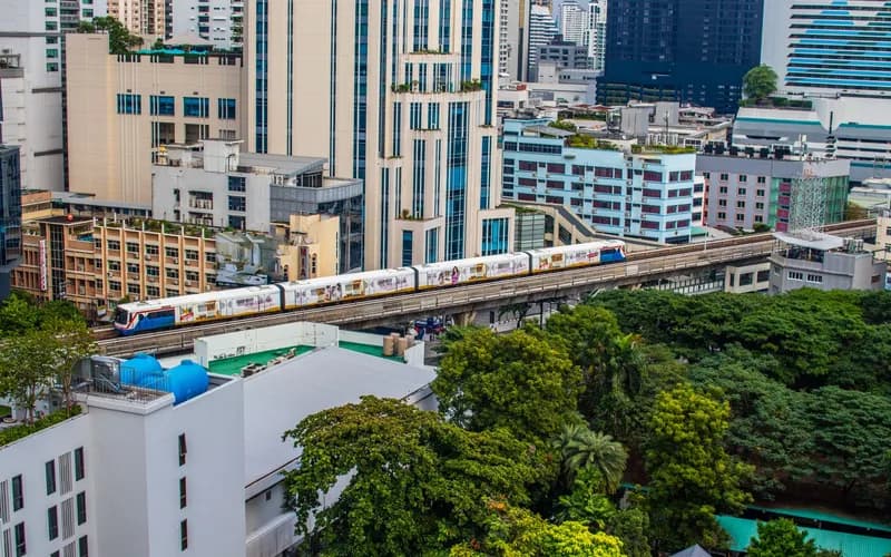 bangkok skytrain station