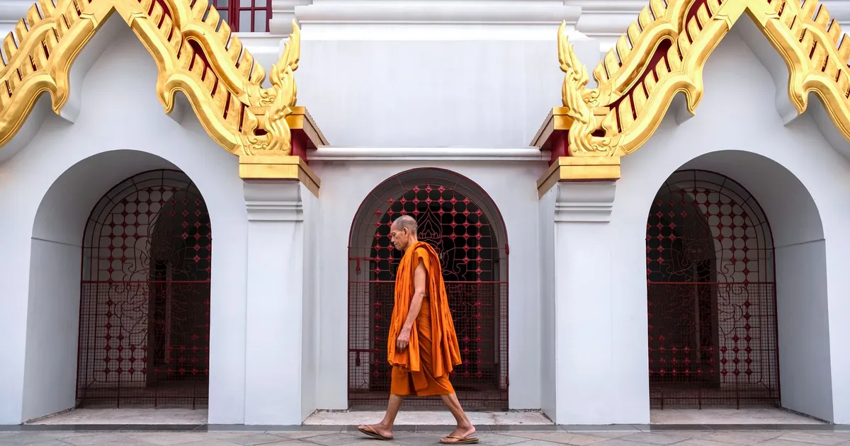 Étiquette culturelle en Thaïlande : temples, monarchie et les bons réflexes