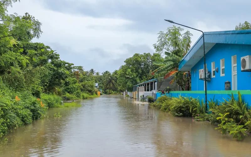 rue inondée en ville