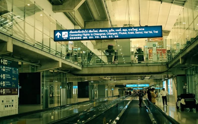 thailand airport arrival hall