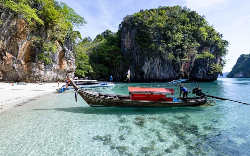 longtail boat pier trang
