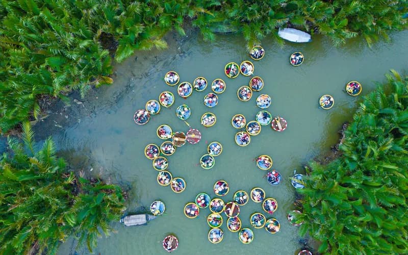 basket boat river