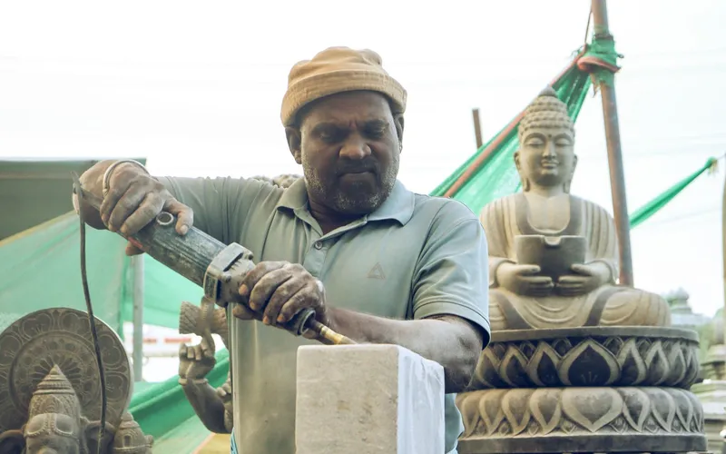 atelier de sculpture sur pierre
